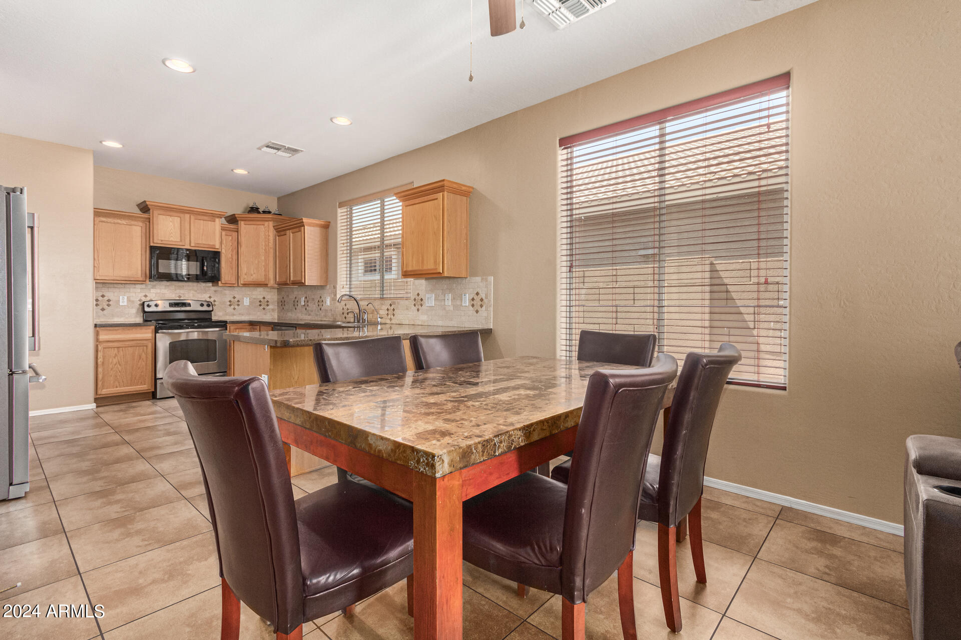 2330 West Beverly Rd. Phoenix, AZ 85041 - Photo 8 of 24 14-Beverly