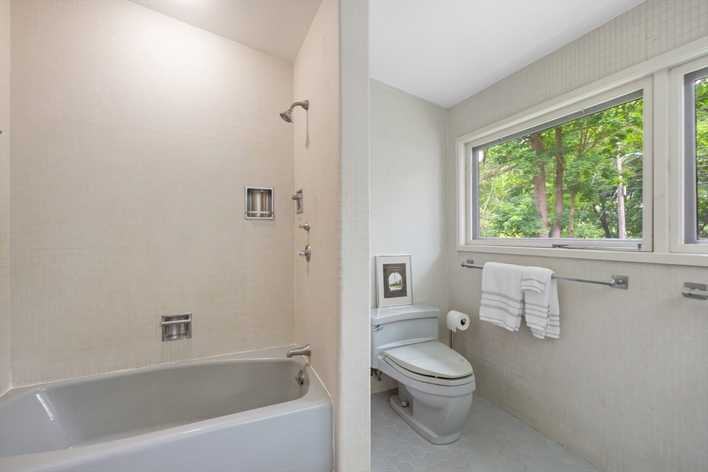 6 Porter Road Andover, MA 01810 - Photo 24 of 42