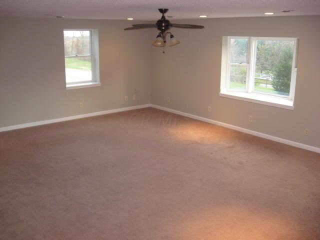 6611 Marietta Road Northeast Lancaster, OH 43130 - Photo 12 of 33