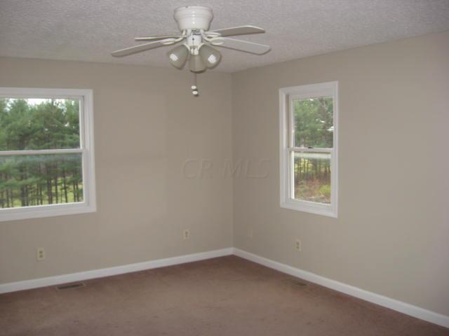 6611 Marietta Road Northeast Lancaster, OH 43130 - Photo 16 of 33
