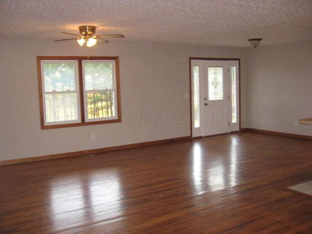 6611 Marietta Road Northeast Lancaster, OH 43130 - Photo 2 of 33