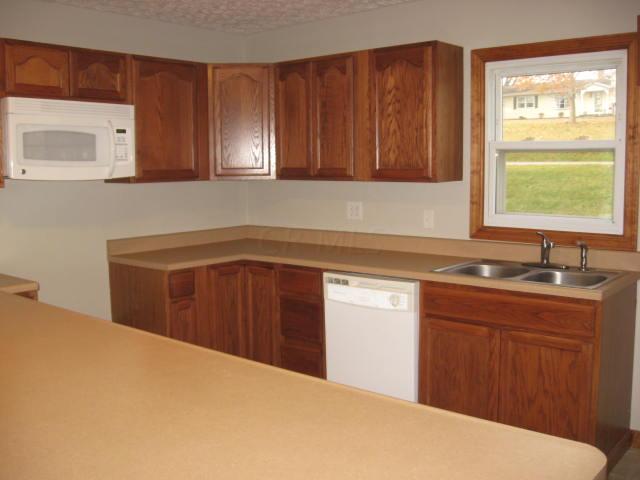 6611 Marietta Road Northeast Lancaster, OH 43130 - Photo 4 of 33
