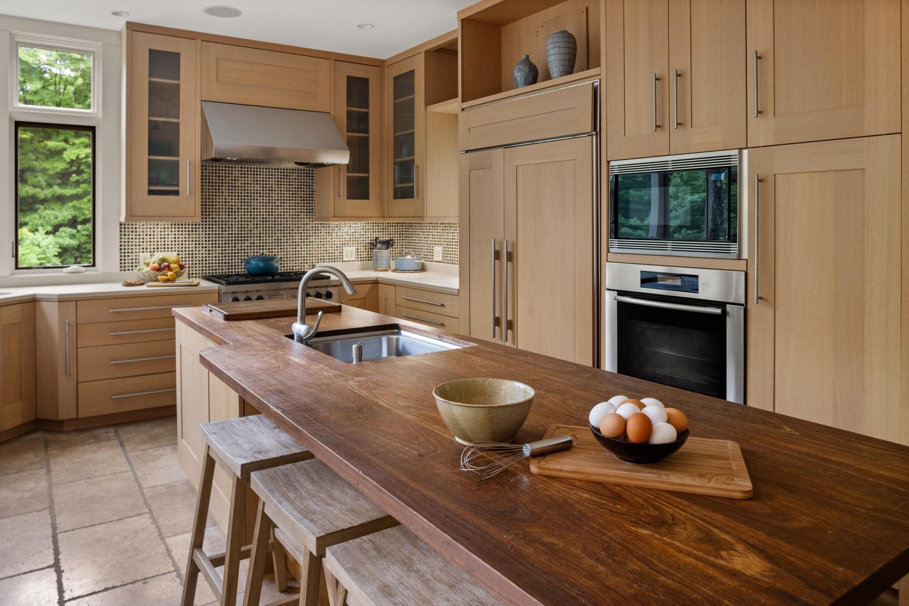 961 Little River Farm Road Stowe, VT 05672 - Photo 4 of 41