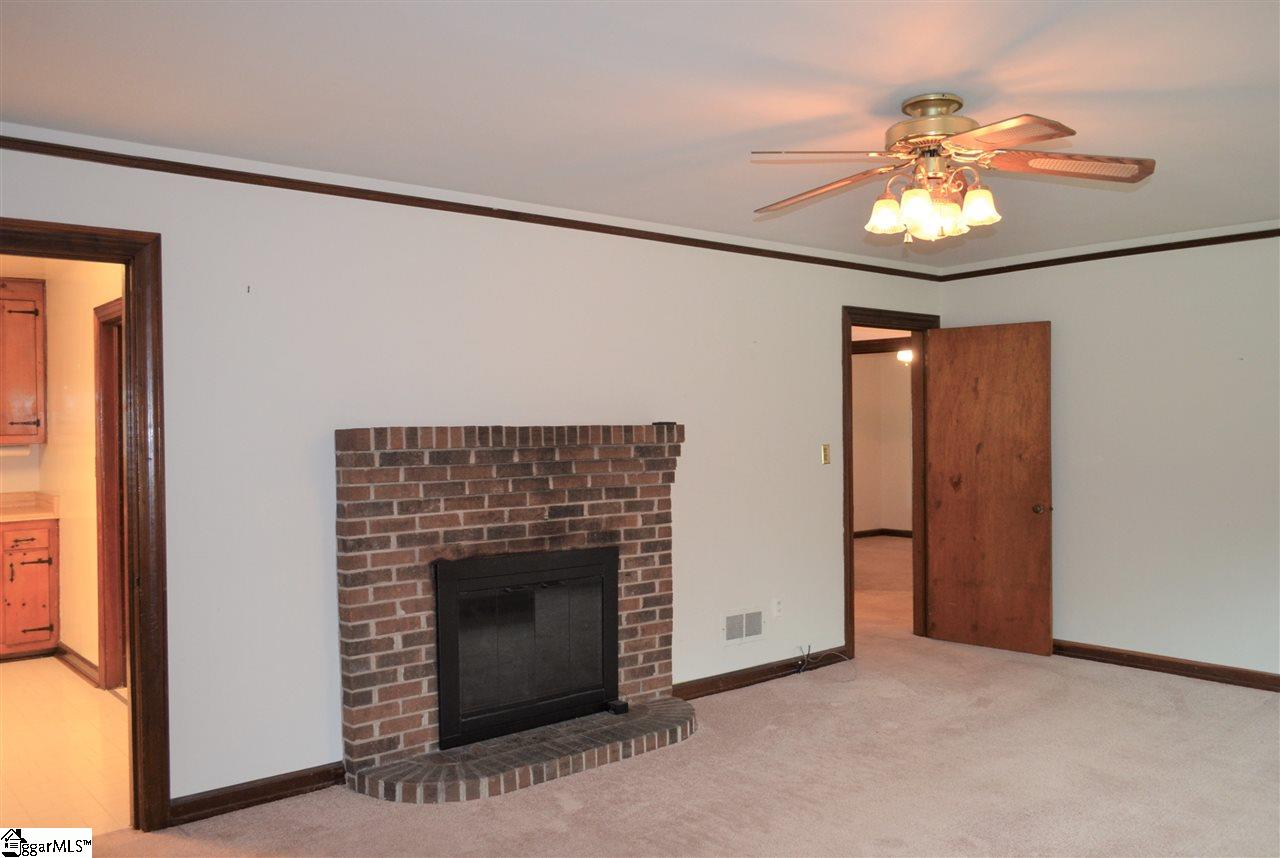 6605 Augusta Road Greenville, SC 29605 - Photo 19 of 36 Gallery Image 19