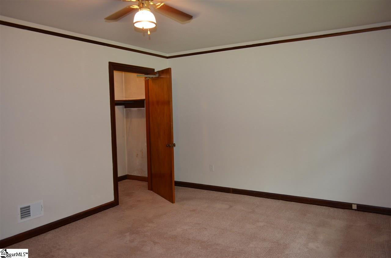 6605 Augusta Road Greenville, SC 29605 - Photo 25 of 36 Gallery Image 25