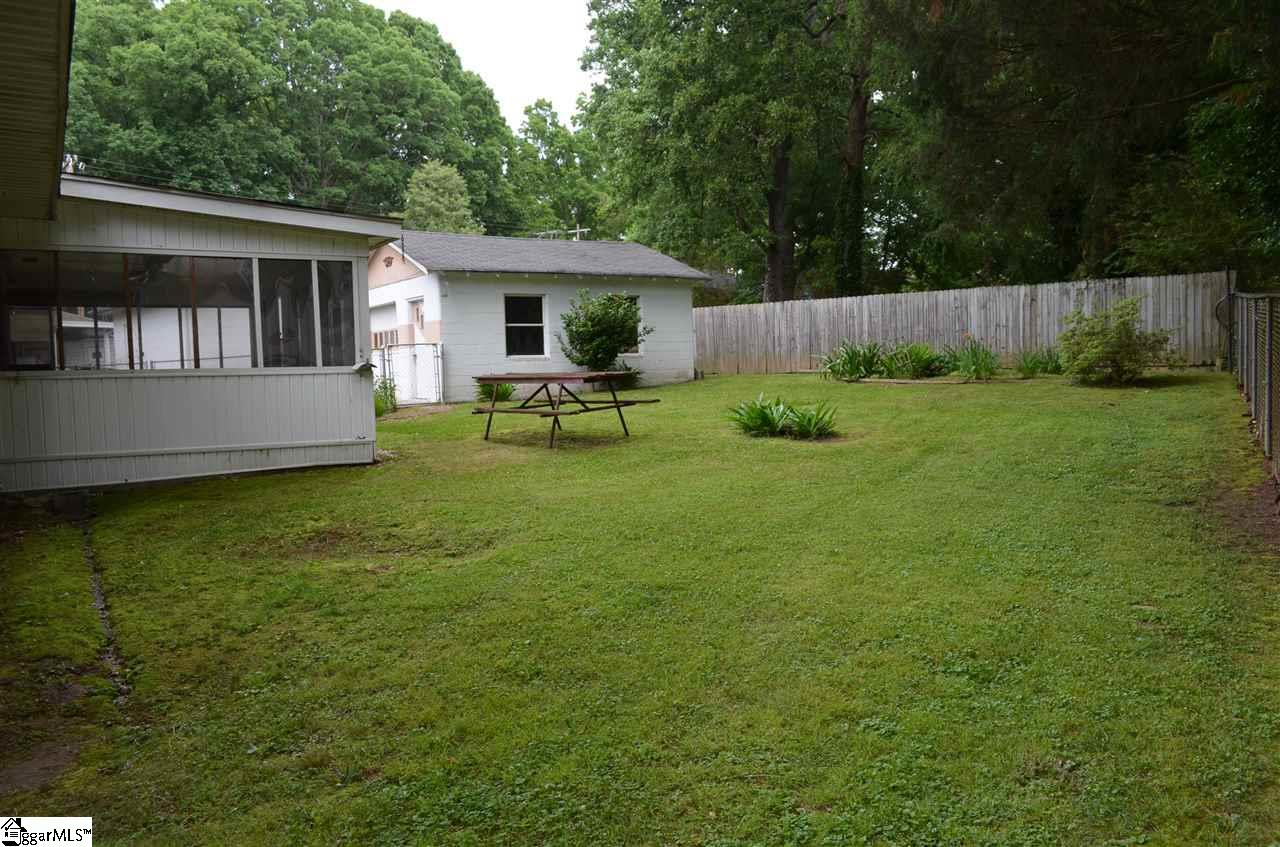 6605 Augusta Road Greenville, SC 29605 - Photo 5 of 36 Gallery Image 5