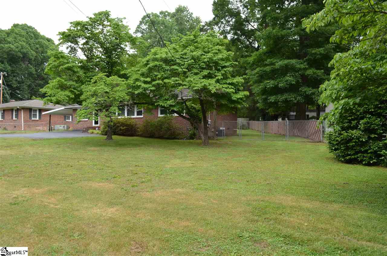6605 Augusta Road Greenville, SC 29605 - Photo 6 of 36 Gallery Image 6