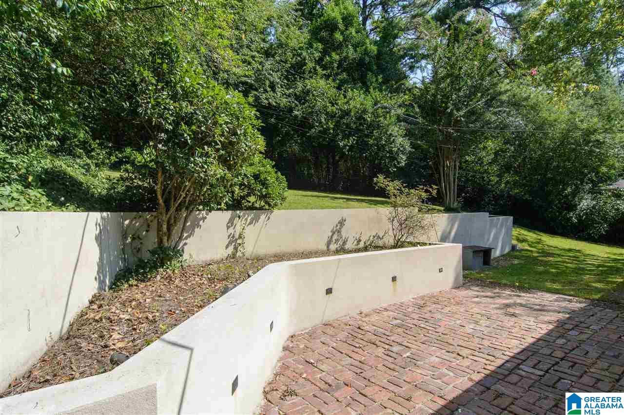 1106 Saulter Road Birmingham, AL 35209 - Photo 34 of 36