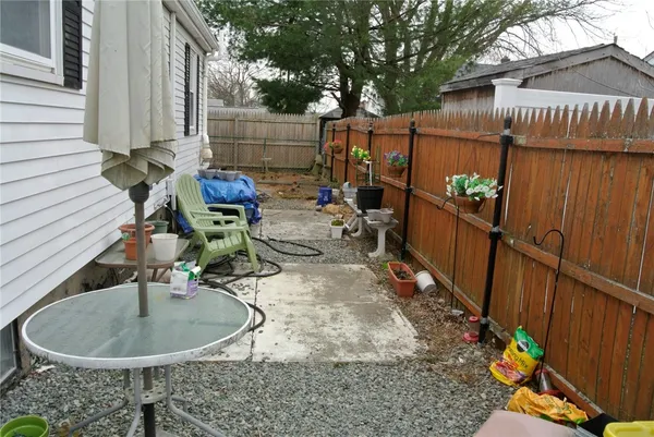 $325,000 | 186 Fiat Avenue, Cranston, RI 02910