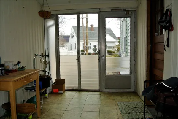 $325,000 | 186 Fiat Avenue, Cranston, RI 02910