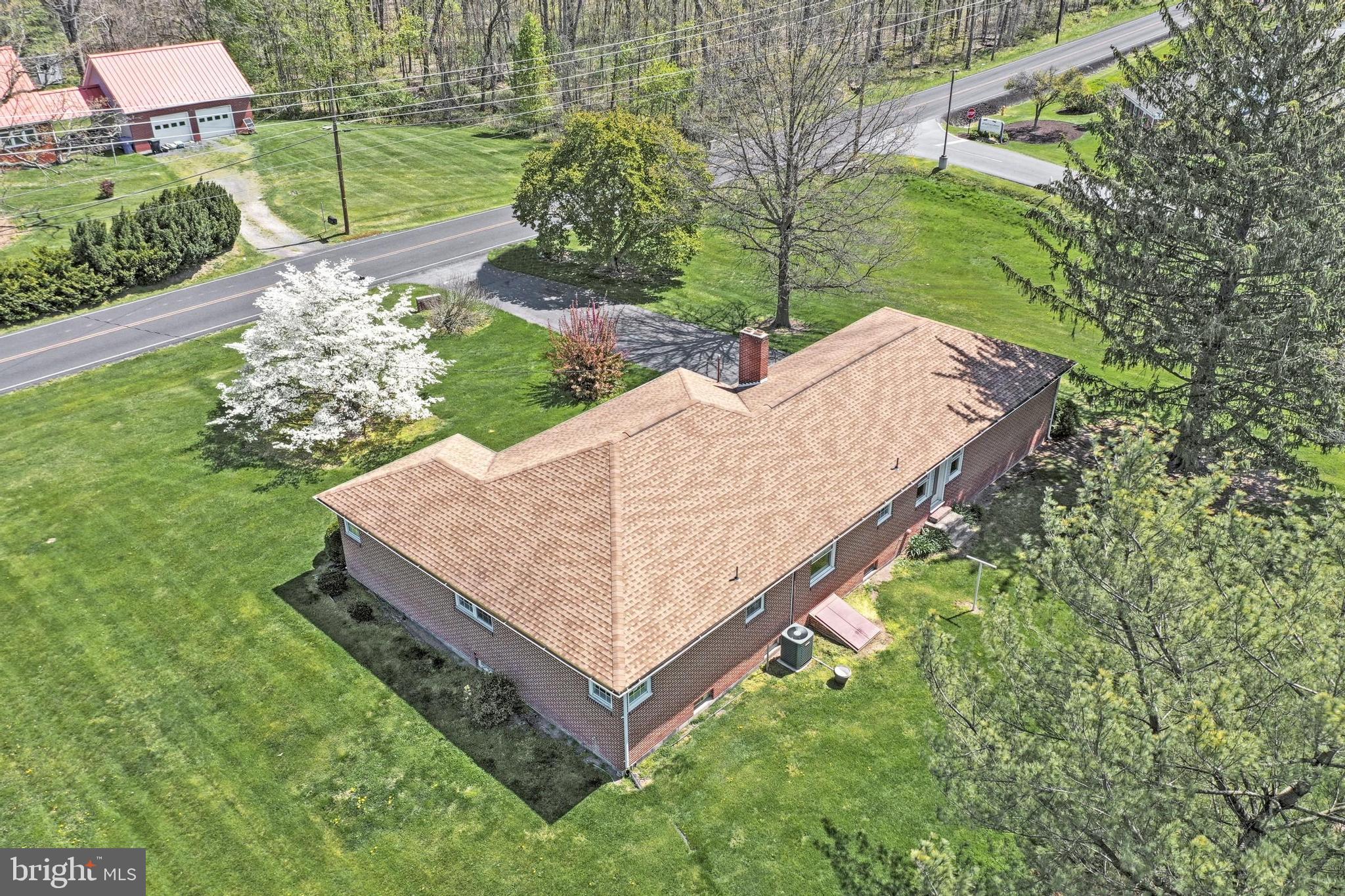460 Shealer Road Gettysburg, PA 17325 - Photo 7 of 44