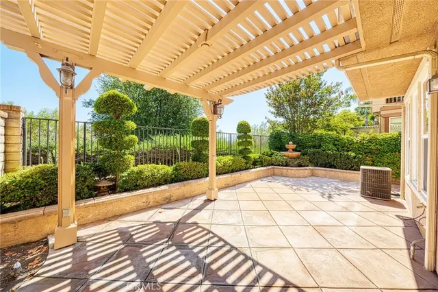 $845,000 | 26640 Via Bellazza, Valencia, CA 91381