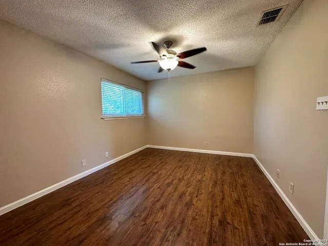 $1,445 | 6949 Wright Way Street, San Antonio, TX 78240