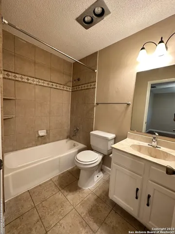 $1,445 | 6949 Wright Way Street, San Antonio, TX 78240