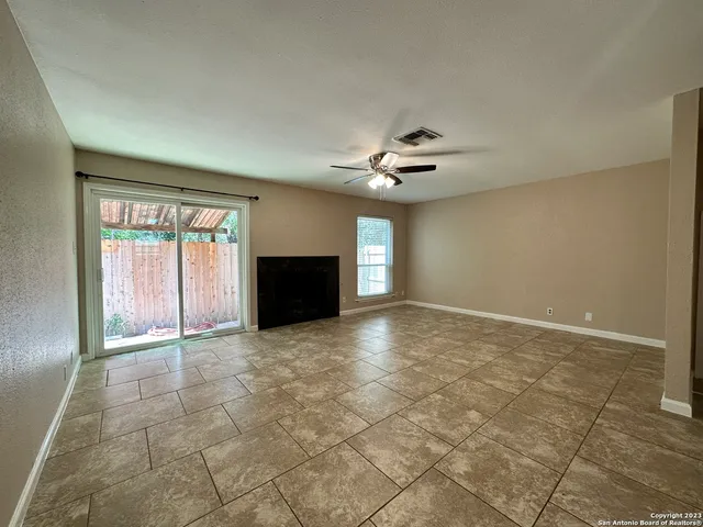 $1,445 | 6949 Wright Way Street, San Antonio, TX 78240