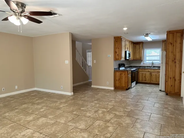 $1,445 | 6949 Wright Way Street, San Antonio, TX 78240