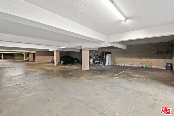 a view of parking area