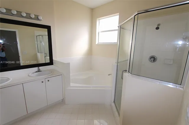 $2,700 | 9274 Southwest 220th Terrace, Unit 9274, Cutler Bay, FL 33190