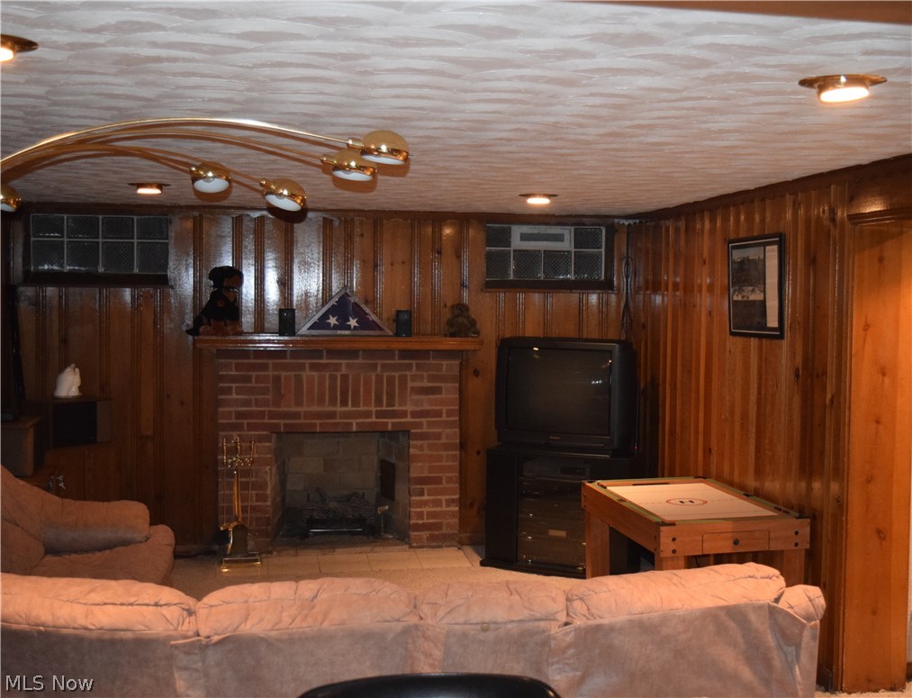 3666 Bainbridge Road Cleveland Heights, OH 44118 - Photo 26 of 30