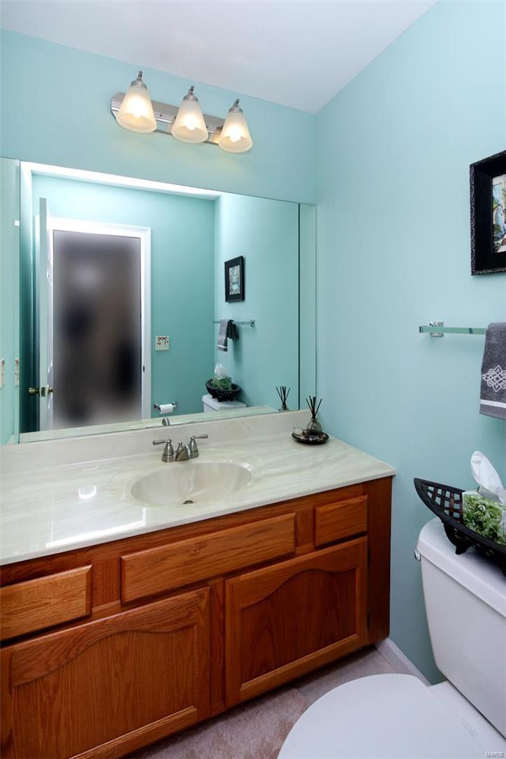 1000 North Spoede Road St. Louis, MO 63146 - Photo 8 of 16 Gallery Image 8