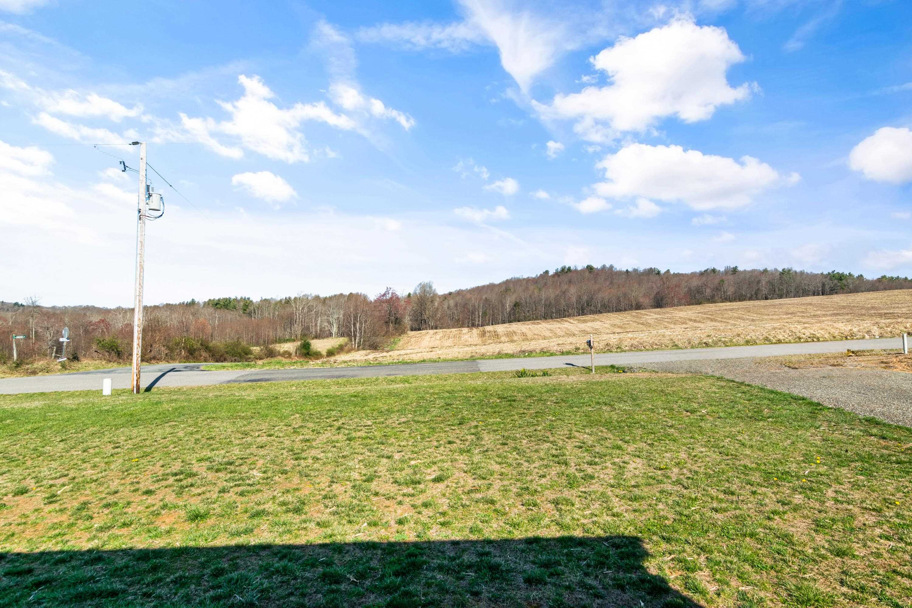 244 Maple Shade Road Laurel Fork, VA 24352 - Photo 9 of 47 Gallery Image 9