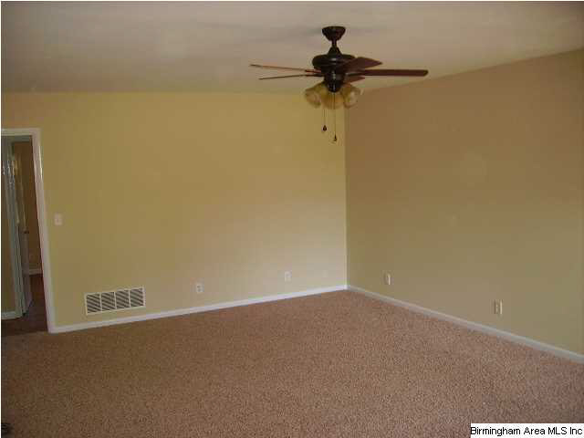 3961 Parkwood Road Bessemer, AL 35022 - Photo 5 of 17 Gallery Image 5