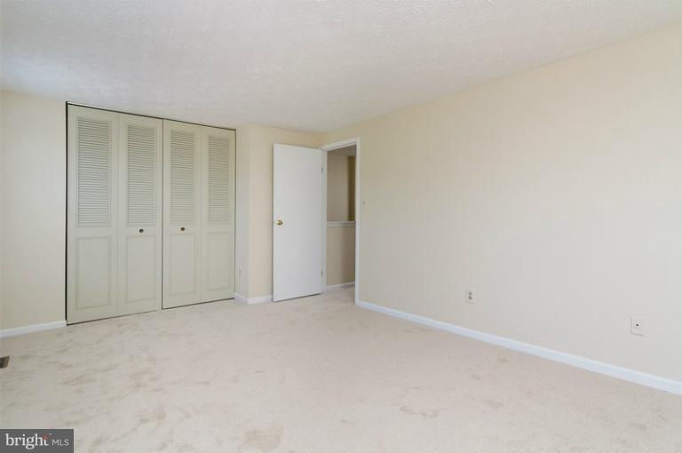 12109 Sundance Court Reston, VA 20194 - Photo 20 of 21 Bedroom (Master)