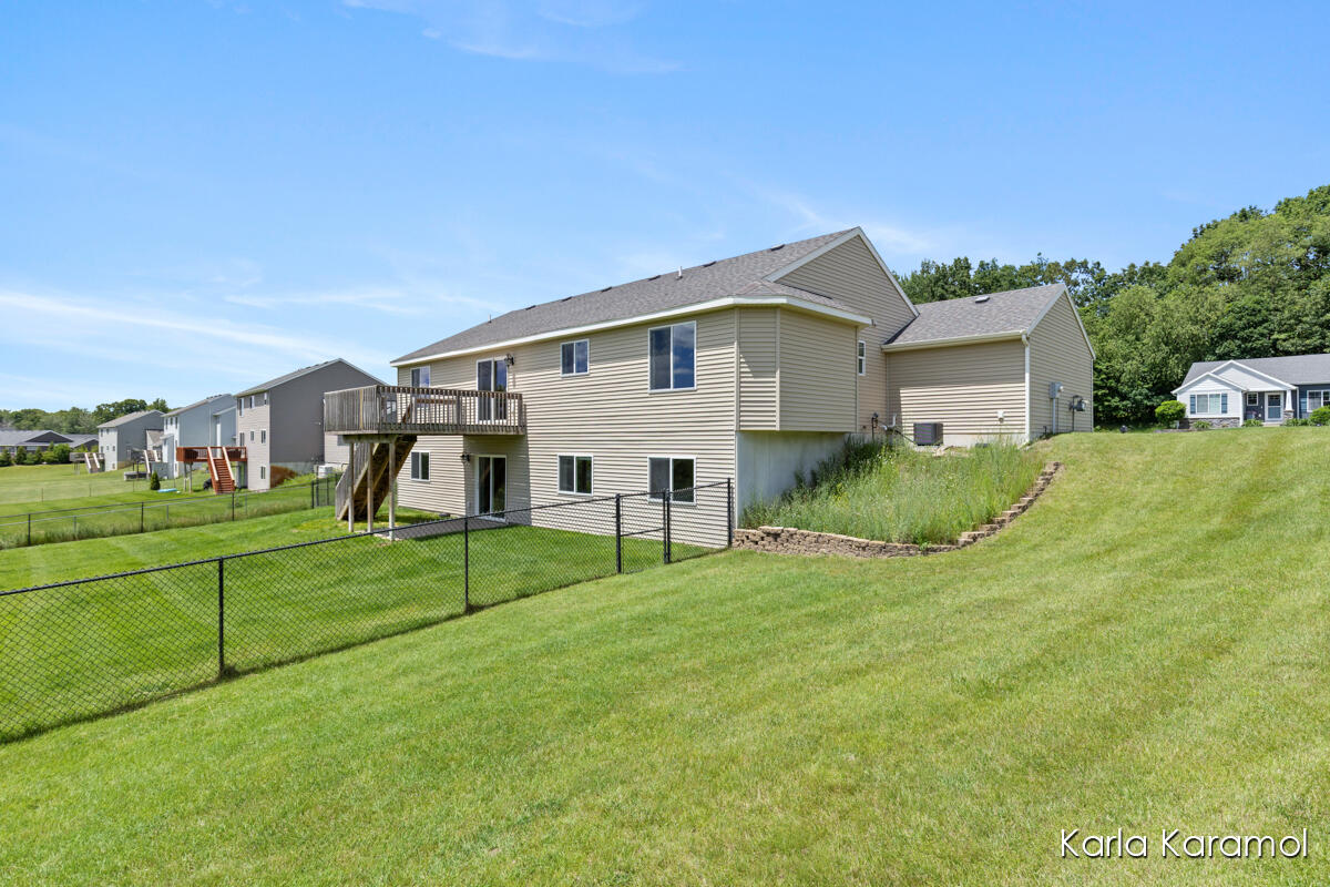 11782 Ridge Water Drive Northeast Sparta, MI 49345 - Photo 41 of 46 IMG_1039