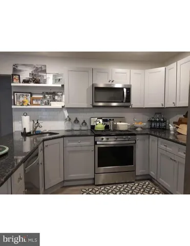 $2,350 | 229 Oakland Avenue, Audubon, NJ 08106