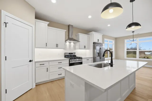 $479,900 | 372 Carlton Drive, West Lafayette, IN 47906