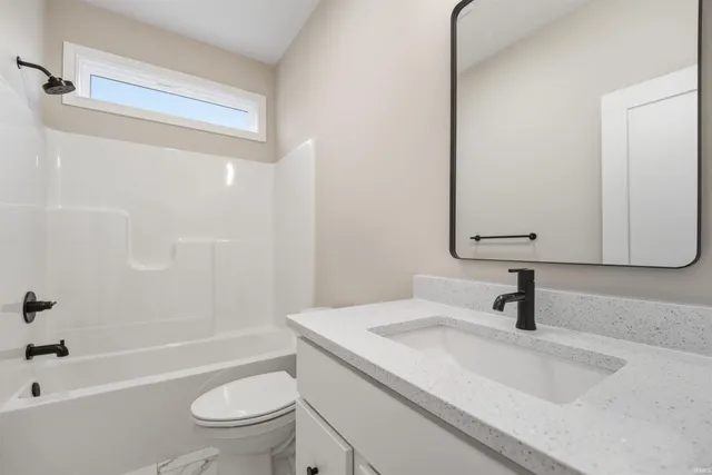 $479,900 | 372 Carlton Drive, West Lafayette, IN 47906