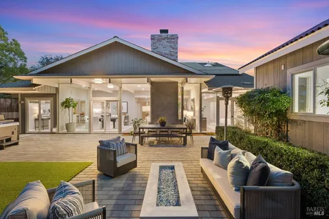 $2,079,000 | 829 Del Ganado Road, San Rafael, CA 94903