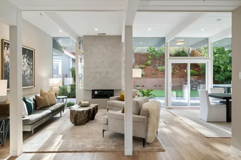 $2,079,000 | 829 Del Ganado Road, San Rafael, CA 94903