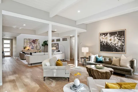 $2,079,000 | 829 Del Ganado Road, San Rafael, CA 94903