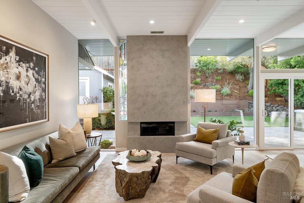 829 Del Ganado Road San Rafael, CA 94903 - Photo 15 of 87