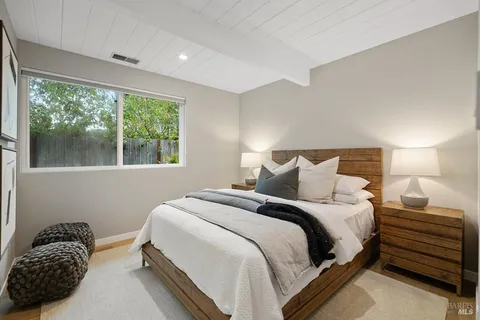 $2,079,000 | 829 Del Ganado Road, San Rafael, CA 94903