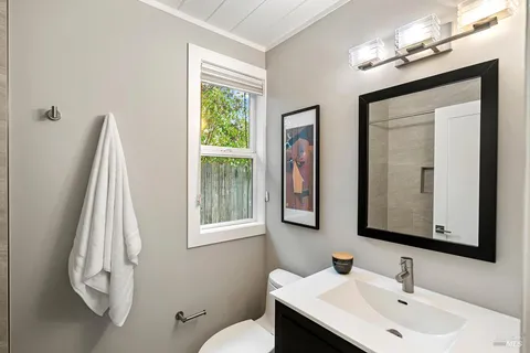 $2,079,000 | 829 Del Ganado Road, San Rafael, CA 94903