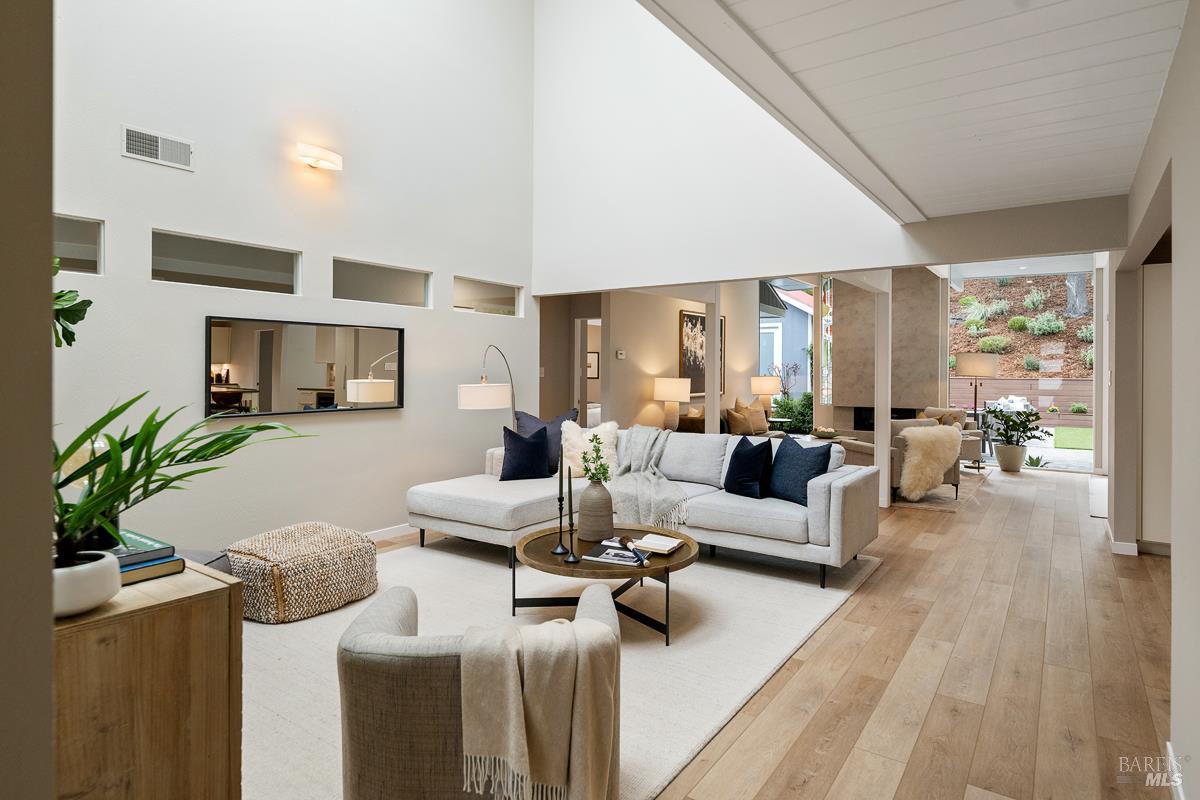 829 Del Ganado Road San Rafael, CA 94903 - Photo 5 of 87