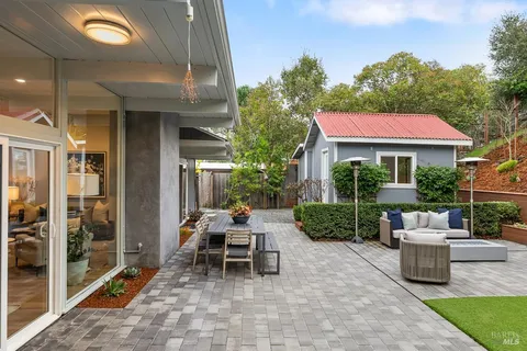 $2,079,000 | 829 Del Ganado Road, San Rafael, CA 94903