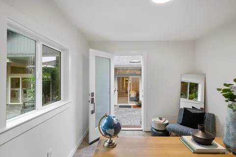 $2,079,000 | 829 Del Ganado Road, San Rafael, CA 94903