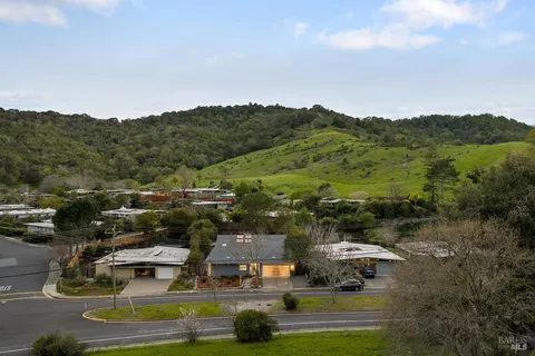 $2,079,000 | 829 Del Ganado Road, San Rafael, CA 94903