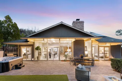 $2,079,000 | 829 Del Ganado Road, San Rafael, CA 94903