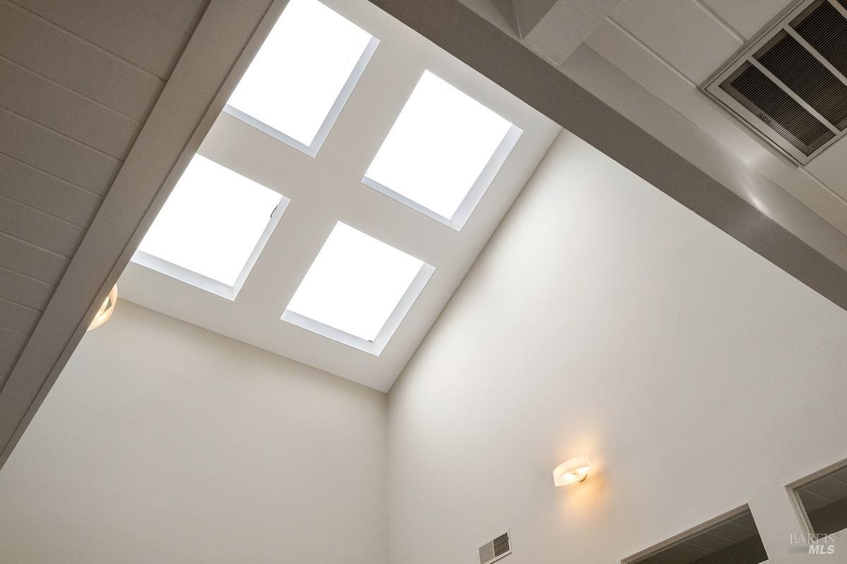 829 Del Ganado Road San Rafael, CA 94903 - Photo 9 of 87