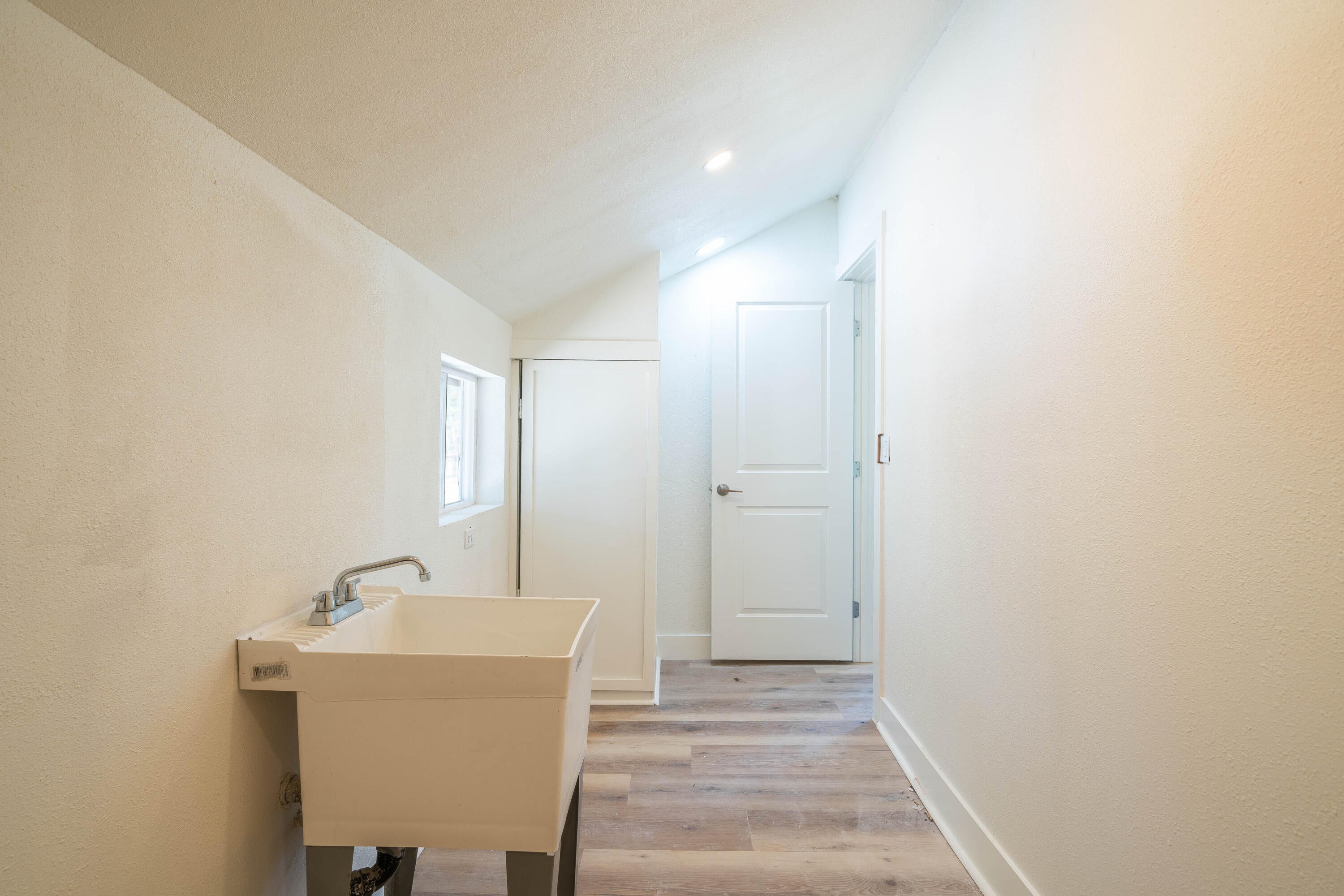 56074 Snow Goose Road Bend, OR 97707 - Photo 19 of 28 DSC04225