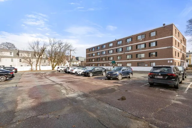 $475,000 | 35 Glencoe Street, Unit 43, Boston, MA 02135