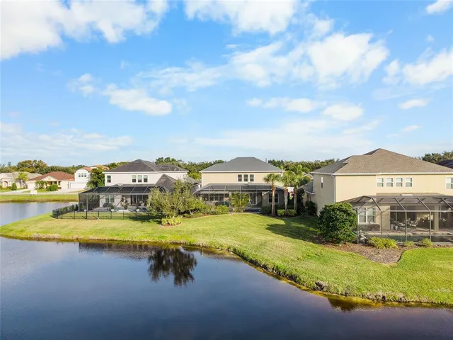 $800,000 | 5832 Arbor Wood Court, Bradenton, FL 34203