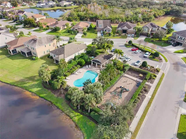 $800,000 | 5832 Arbor Wood Court, Bradenton, FL 34203