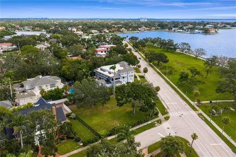 $2,650,000 | 1500 North Shore Drive Northeast, St. Petersburg, FL 33704