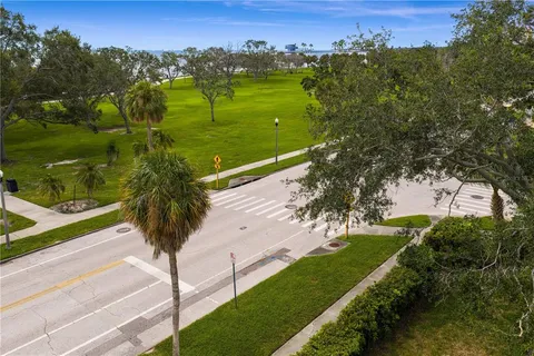 $2,650,000 | 1500 North Shore Drive Northeast, St. Petersburg, FL 33704