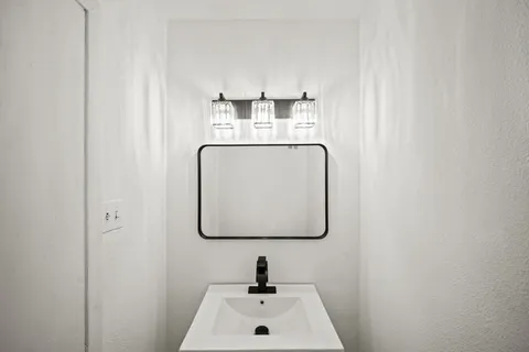 $125,000 | 7047 Bissonnet Street, Unit 62, Houston, TX 77074